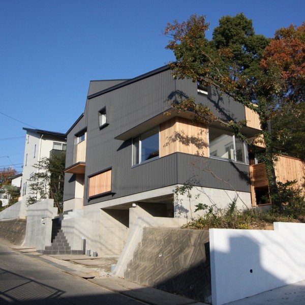 川東山の家