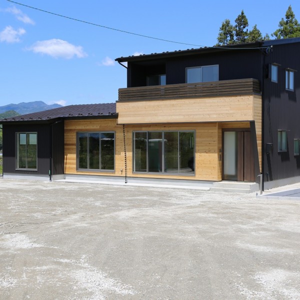 岡瀬沢の家